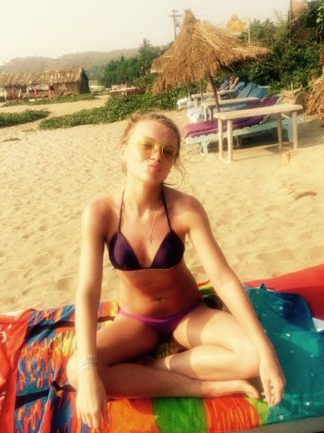 Анастасия Остров